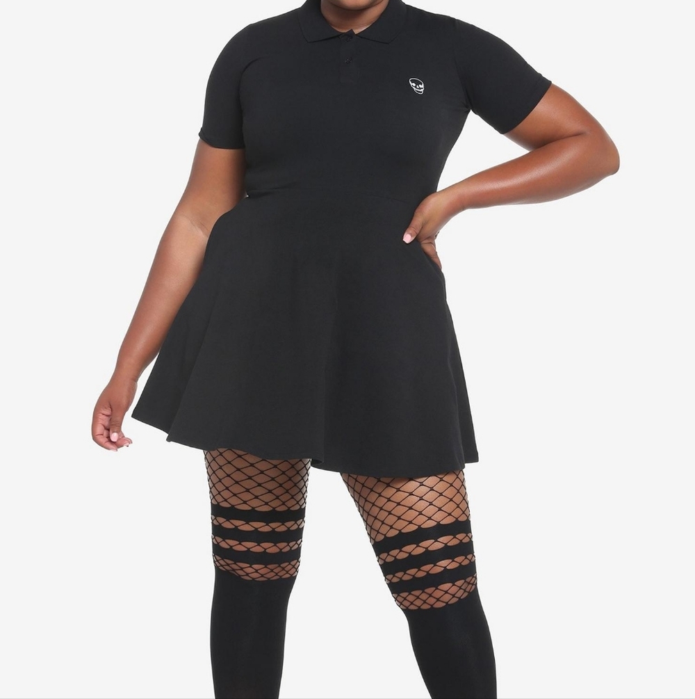 Hot Topic Embroidered Skull Polo Dress- Size 5X